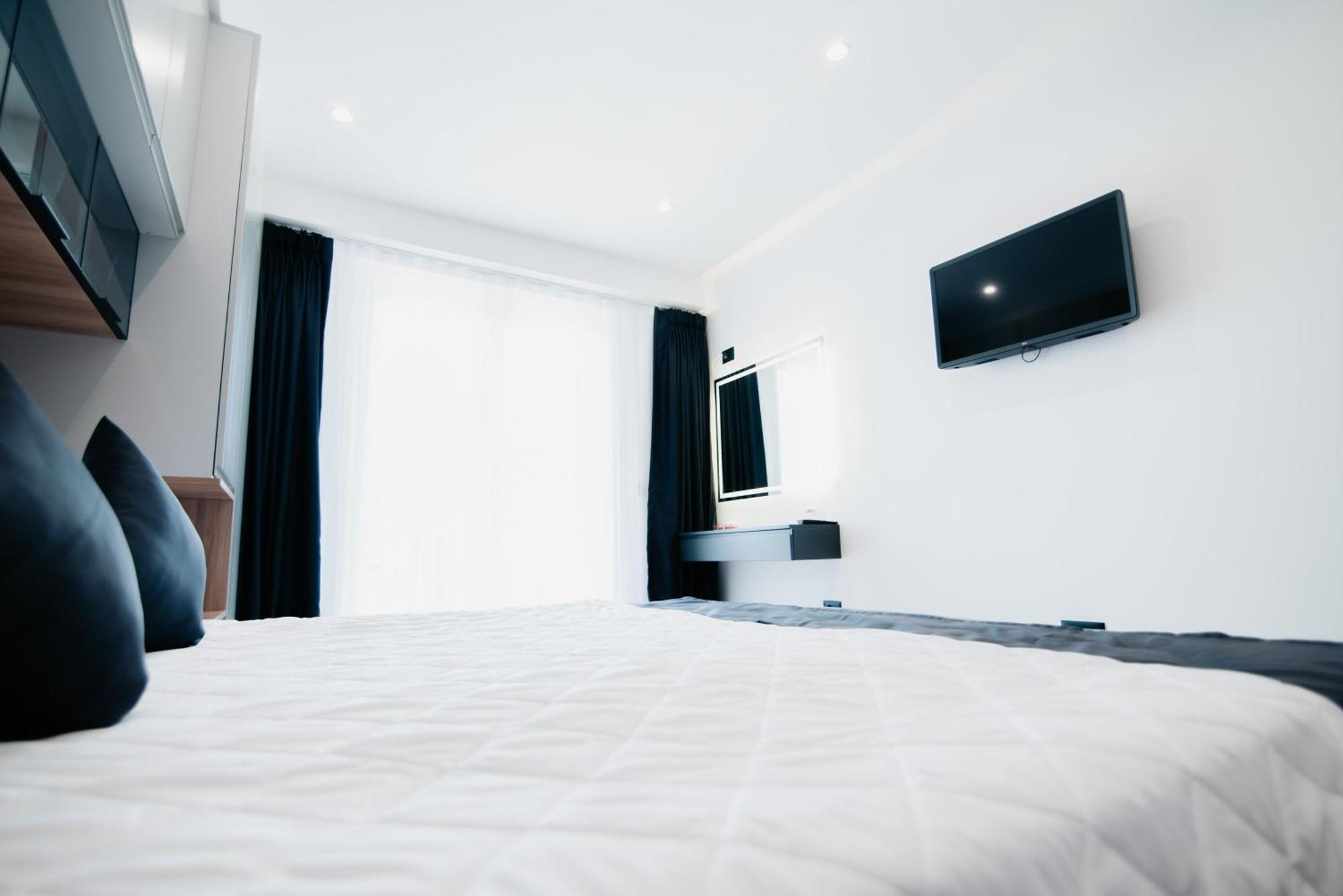 Froa Luxury Apartment Дебар Екстер'єр фото